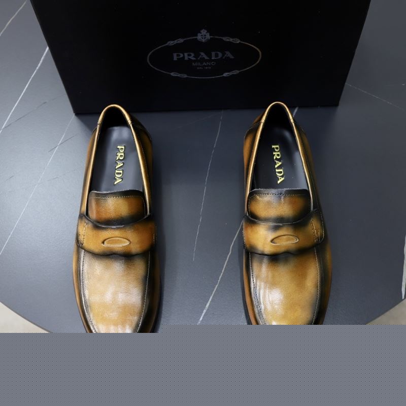 Pra*a leather shoes